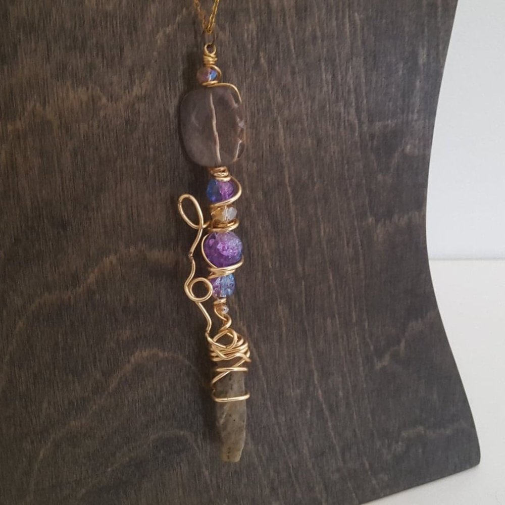 Labradorite Crystal Wand - Picture 8 of 11